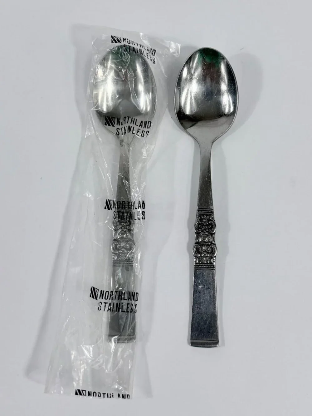 Vintage Northland Oneida Stainless Steel Tablespoon Set Flatware Silverware Deco